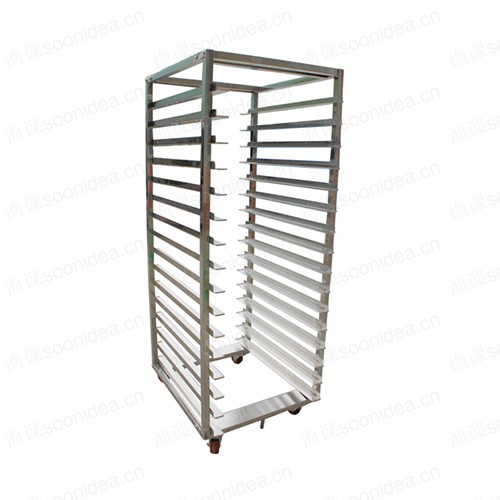 Baking pans of various models